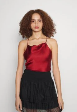 Even&Odd Top - Red 11 Even&Odd Top - Red -Even&Odd 03227b06ea78463288e85a53e31e9f88 1