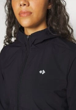 Laufjacke - Black 10 Laufjacke - Black -Even&Odd 09e721144807413a9307870bf2467e4e