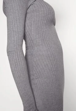 Even&Odd V AUSSCHNITT RIPP MINI STRICKKLEID - Etuikleid - Mottled Grey -Even&Odd 1f8fbb2a76bf4ee2b83734e82cbffa23