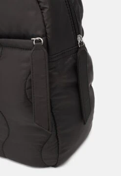 Even&Odd Weekender - 802 - Black -Even&Odd 2ce3fcdb7e1c442c93470f742415a3fa