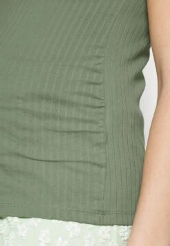 Top - Light Green -Even&Odd 4d9ddbb66fd546b7b91f4542b6c9803f