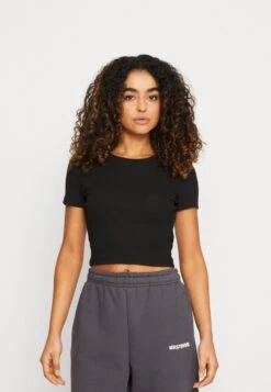 Even&Odd 3 PACK - T-Shirt Basic - White/black/olive 10 Even&Odd 3 PACK - T-Shirt Basic - White/black/olive -Even&Odd 55aaf7ff8742434d93bf78c57ea595dd