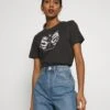 Even&Odd HATTIE MIRRORED DRAGONS TEE - T-Shirt Print - 801 - Anthracite
