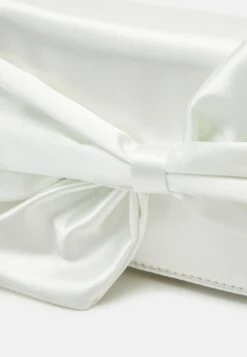 Even&Odd Clutch - Off-white 10 Even&Odd Clutch - Off-white -Even&Odd 9bcf0f7aa1a7420fa7d21a8ad6495d8d