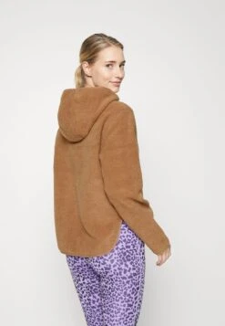 Fleecejacke - Light Brown -Even&Odd 9f78421cb48e444dba184121659098fe