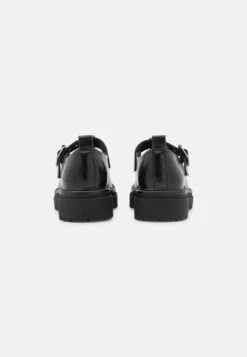 Even&Odd Slipper - Black 9 Even&Odd Slipper - Black -Even&Odd bcbf160d2dcd4cb5aba70dd7c7a61e31