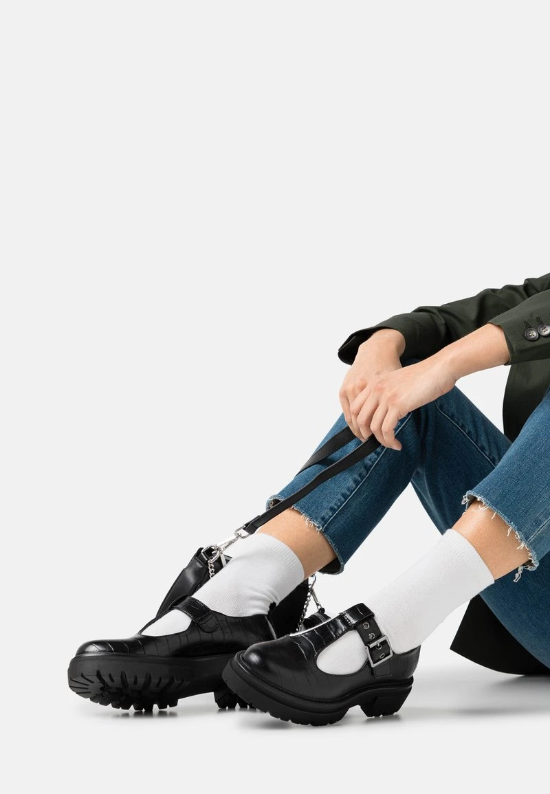 Even&Odd Slipper - Black 1 Even&Odd Slipper - Black