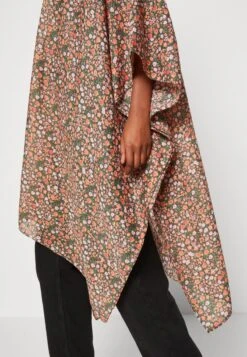 Even&Odd Leichte Jacke - Red 11 Even&Odd Leichte Jacke - Red -Even&Odd d4a1df55eb0d4c89b0f91c2e39074a50