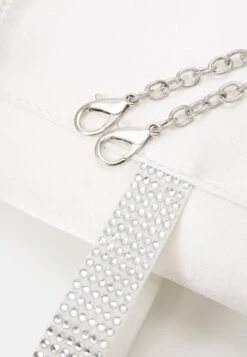 Even&Odd Clutch - Off-white 9 Even&Odd Clutch - Off-white -Even&Odd e106c56f4e6342e58ddd218469da2a44