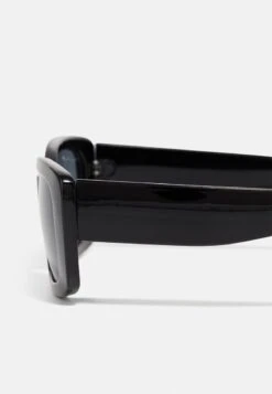 Even&Odd Sonnenbrille - Black -Even&Odd f46b55ef94a04a0a8d6ef1f2c4bb9d86